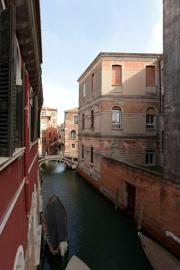 Sunny Canal A/C Wifi Venice